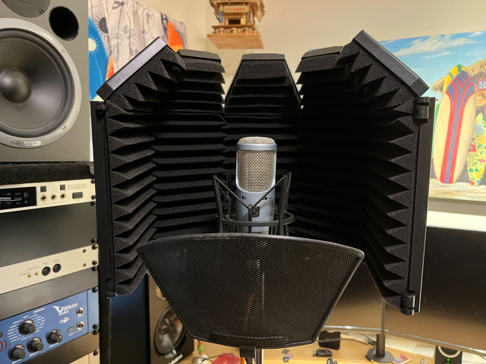 XTUGA 5-Panel Microphone Isolation Shield - Premium Soundproof Foam for Studio Recording, Podcasting & Broadcast - Perfect for Blue Yeti & Condenser Mics